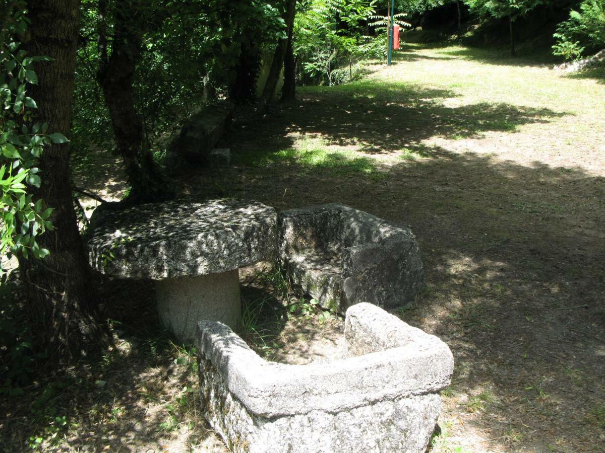 Campismo Rural Vale Dos Moinhos Geres Otel Dış mekan fotoğraf